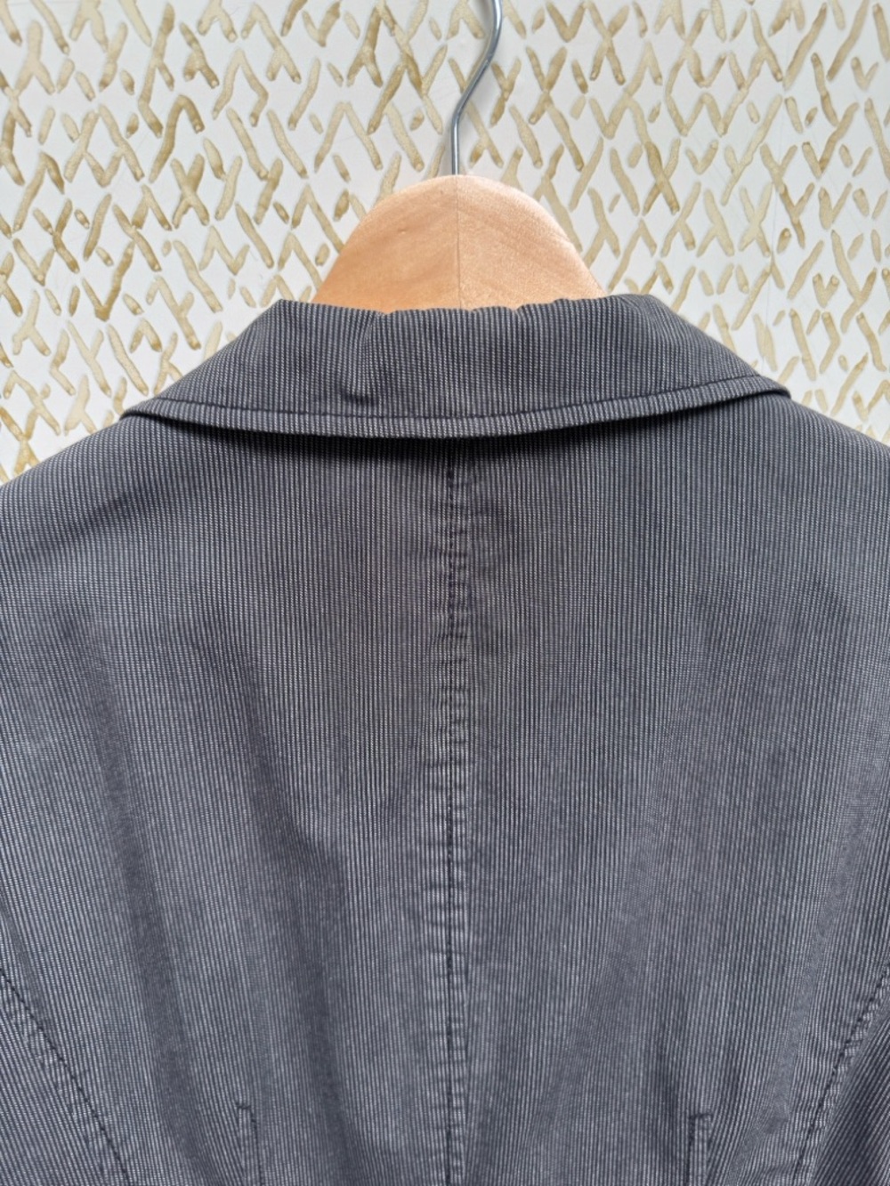 City UNLTD Pinstripe Blazer Charcoal Gray Button Structured Size 10 - Picture 4 of 12